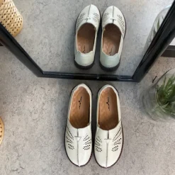 Beige ballerina i skind