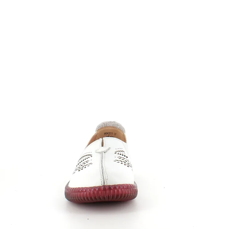 Beige ballerina i skind