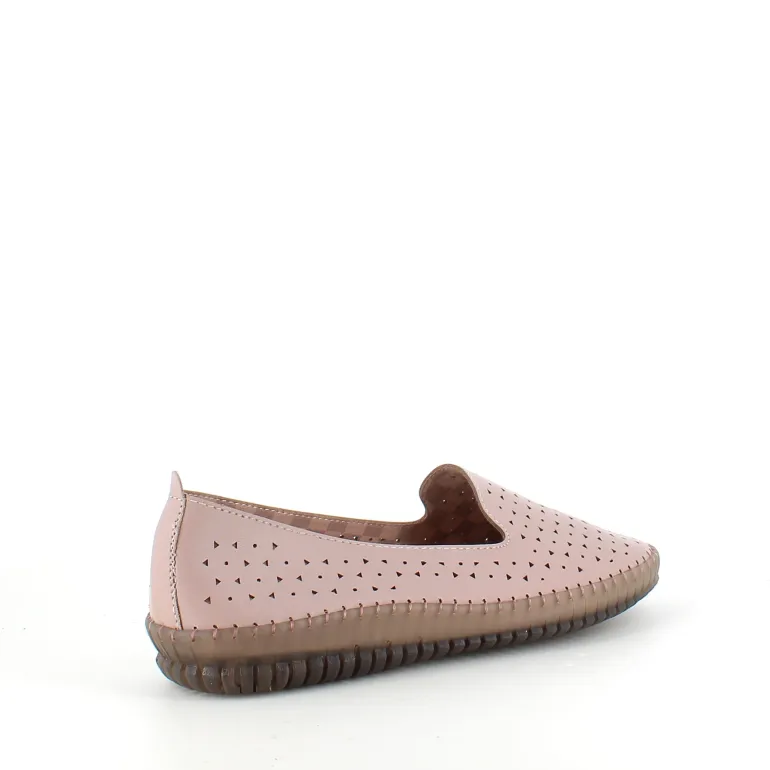 Beige ballerinasko med fint, perforeret mønster