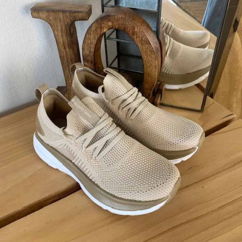 Beige Step-on sko fra Rugged Gear