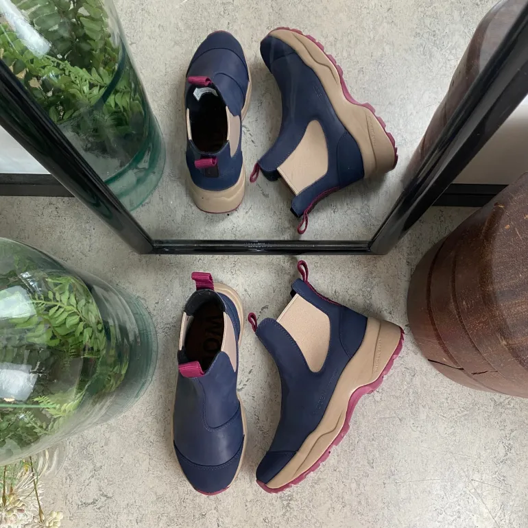 Blå Woden gummistøvle med svangstøtte