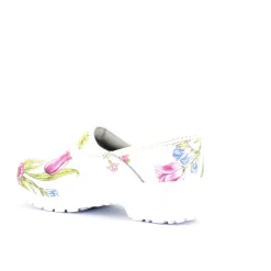 Blomstret forårs træsko med forårs blomster med kap