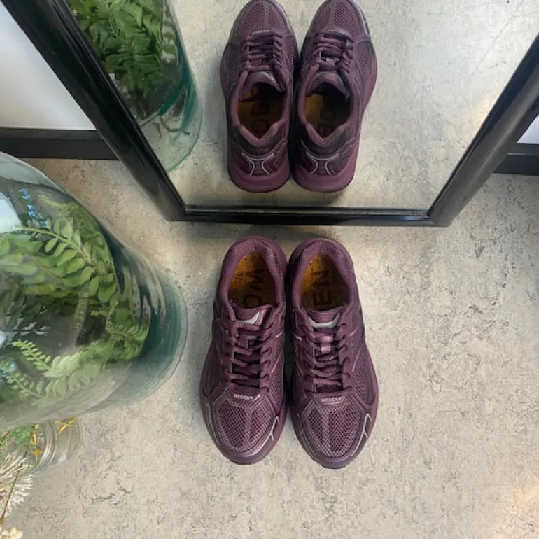 Bordeaux Woden sko med god pasform