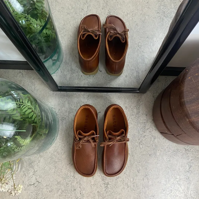 Brun Nature lædersko med snørelukning