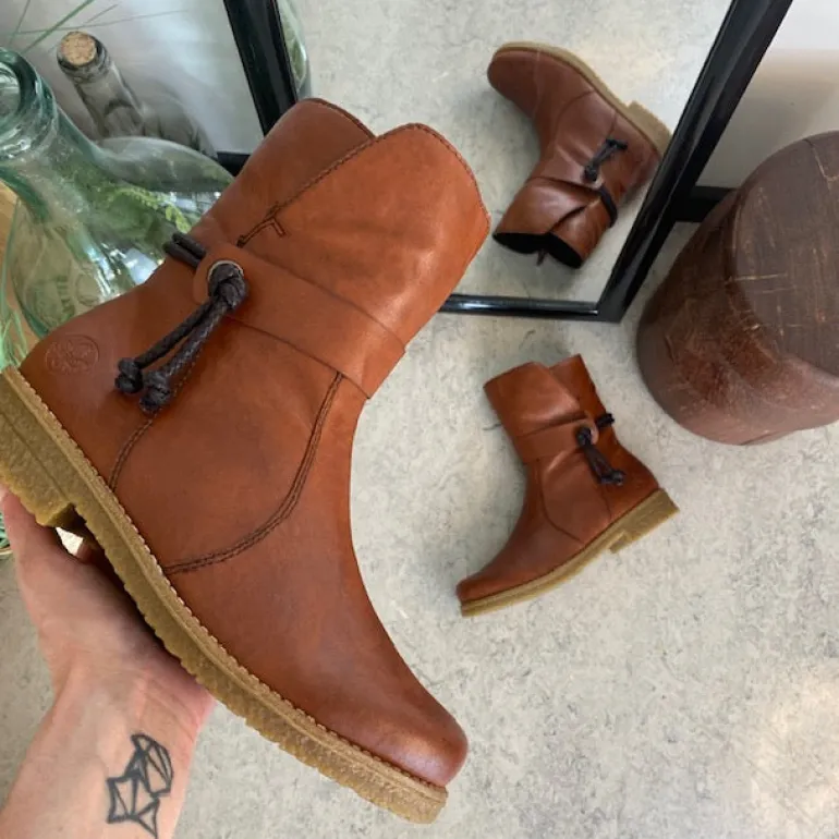 Brun Rieker vinterstøvle med foer og lynlås