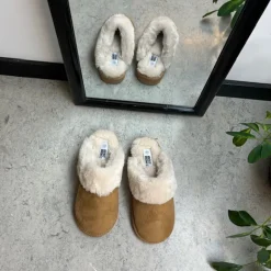 Brun Slip on hjemmesko med god bredde