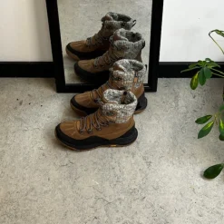 Brun, vandtæt, foret Merrell vandrestøvle