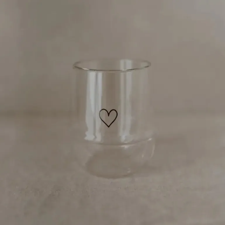 Dobbeltvægget glas med hjerte – elegant og funktionelt termoglas til kaffe & te