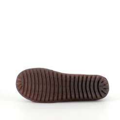 Elegant ballerina i bordeauxfarvet skind