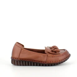 Elegant ballerina i brunt skind