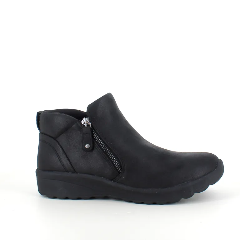 Elegant sort støvlet med meomory foam fra Skechers