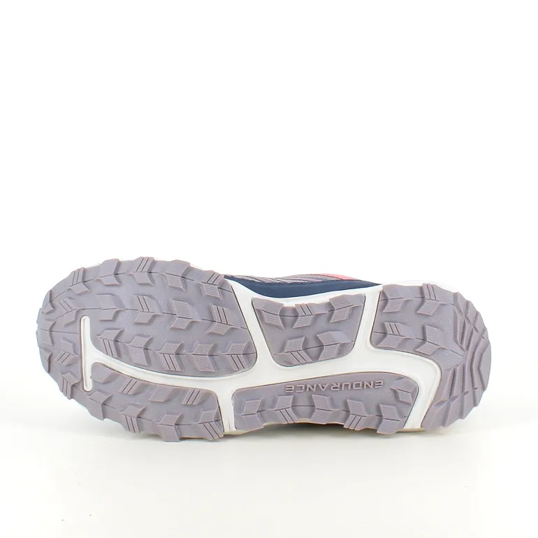 Endurance vandtæt sko i lilla med stødabsorberende sål