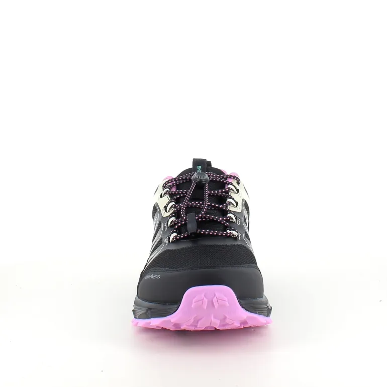 Endurance vandtæt sko i sort med stødabsorberende sål