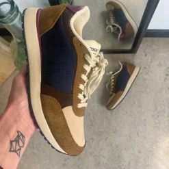 Flot Woden sneakers med svangstøtte og komfort