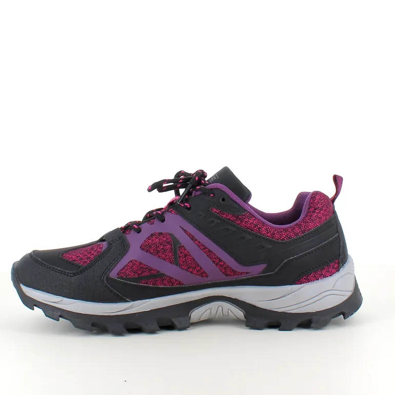 Funktionel vandresko i lilla med åndbart mesh og stødabsorberende sål