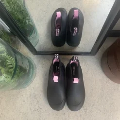 Green Comfort gummistøvle – Komfort, funktion og støtte til en god sag - Støt Brysterne