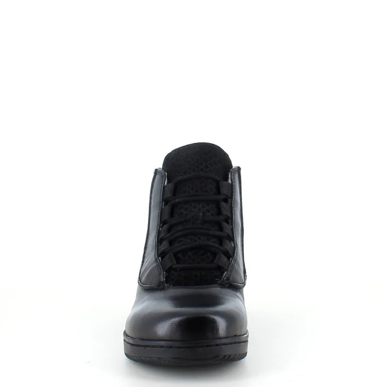 Green Comfort kort læderstøvle i sort med uldfoer