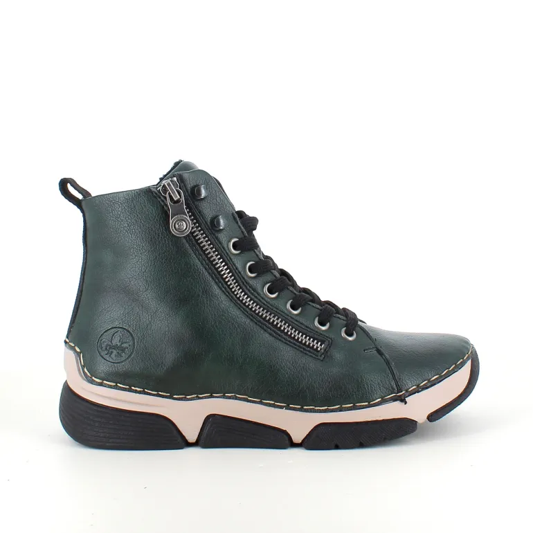 Grøn Rieker støvle med god stødabsorbering