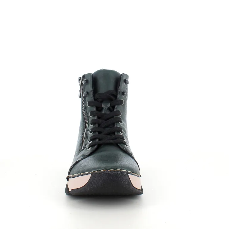 Grøn Rieker støvle med god stødabsorbering