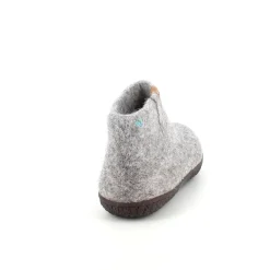 Høj lysegrå hjemmesko i uld med skridhæmmende såler fra Green Comfort