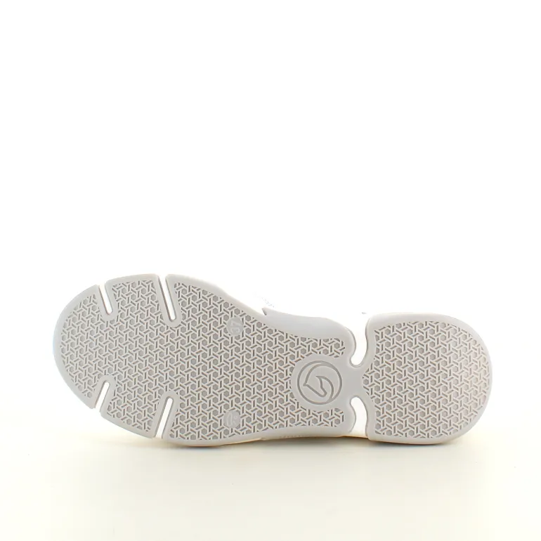 Hvid Remonte sko i skind med fremragende svangstøtte.