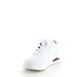 Hvid sko fra Skechers med flotte detaljer