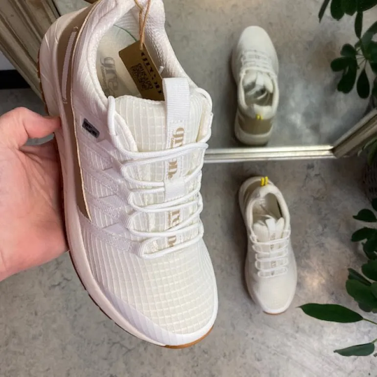 Hvid vandtæt sko fra Green Comfort