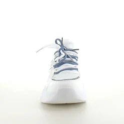 Hvide sportssko med ekstra hælstøddæmpning