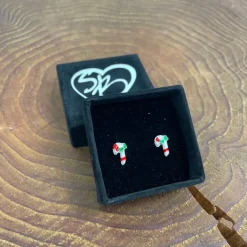 Julestok øreringe i sølvtone