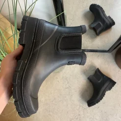 Klassisk sort Woden gummistøvle med kort skaft
