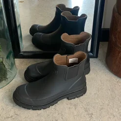 Klassisk sort Woden gummistøvle med kort skaft