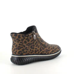 Kort støvle fra Rieker med leo print og let for