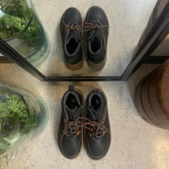 Kort støvle fra Rieker med let for