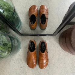 Kort støvle i brun skind fra Green Comfort