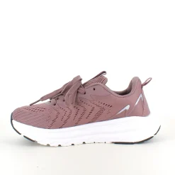 Lavendelfarvet åndbar sko fra Endurance med effektiv stødabsorbering