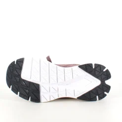 Lavendelfarvet åndbar sko fra Endurance med effektiv stødabsorbering