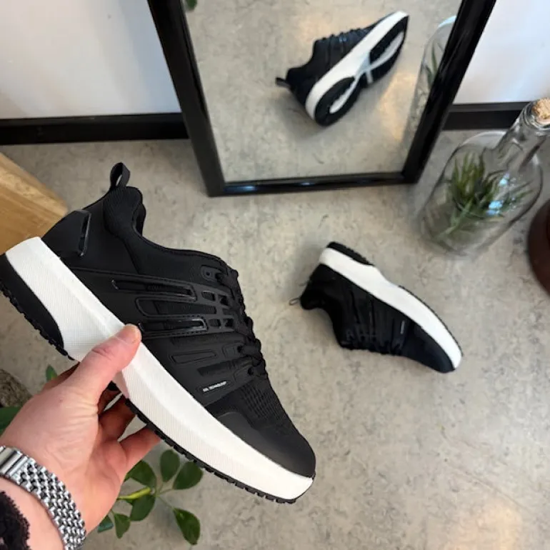 Letvægtssko fra Gaitline med optimal af støddæmpning og svangstøtte