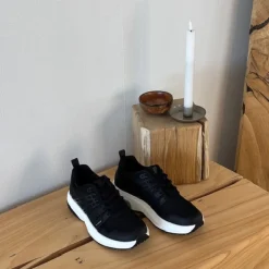 Letvægtssko fra Gaitline med optimal af støddæmpning og svangstøtte