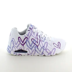 Lilla farvede hjerte sko fra Skechers