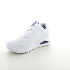 Lilla farvede hjerte sko fra Skechers