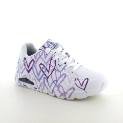 Lilla farvede hjerte sko fra Skechers