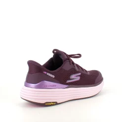 Lilla Skechers slip-in med MaxChusion bund