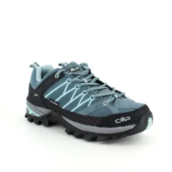 Lys blå vandtæt vandresko fra CMP med flotte detaljer