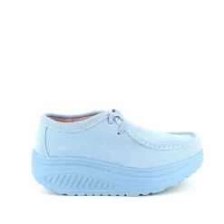 Lyseblå ruskindssko med gængesål og svangstøtte