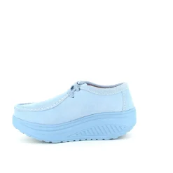 Lyseblå ruskindssko med gængesål og svangstøtte