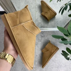 Lysebrun bamsestøvle med blødt foer og kort skaft