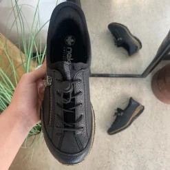 Mørkeblå Rieker slip-on sneakers