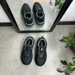 Mørkegrå, vandtætte vandresko fra CMP med Boa-lukning