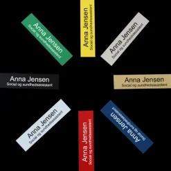 Navneskilt til kitlen - firkantet med nål