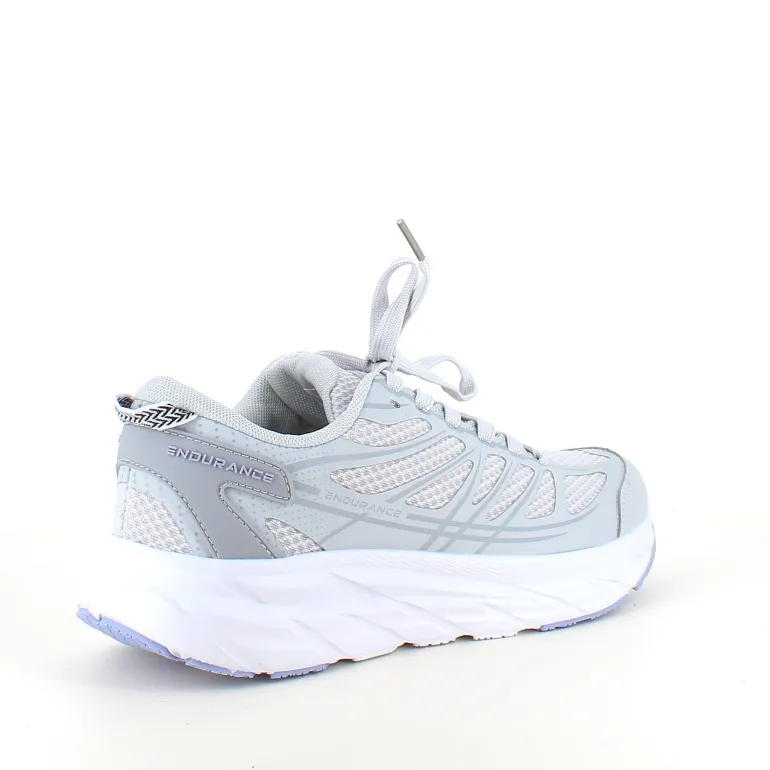 Åndbar, lysegrå sportssko fra Endurance